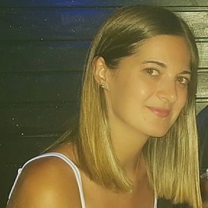 Meet your Posher, Carolina